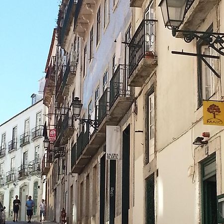 Cozy 1St Floor Flat Central Chiado District With Balconies And Ac 19Th Century Building Лиссабон Экстерьер фото