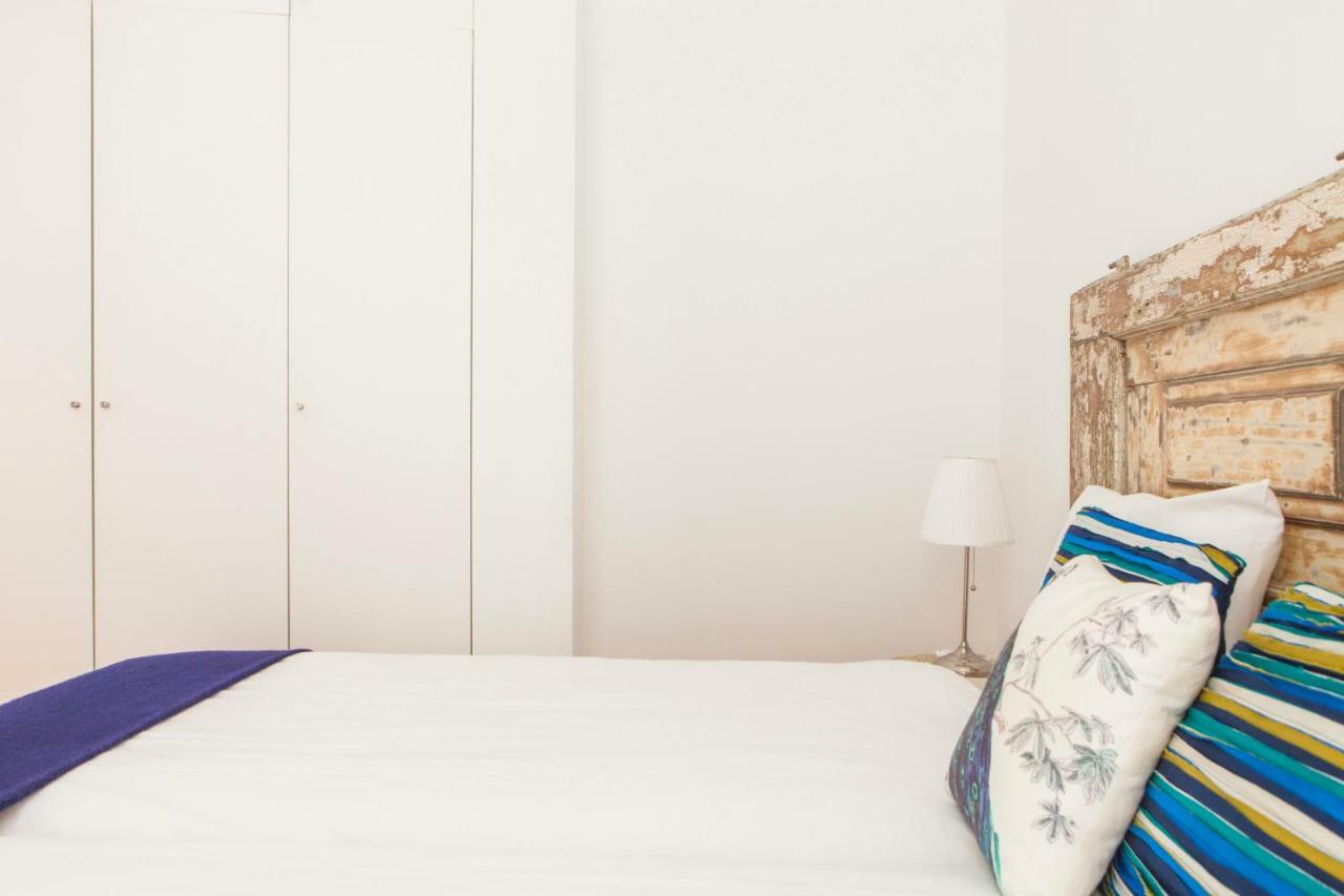 Cozy 1St Floor Flat Central Chiado District With Balconies And Ac 19Th Century Building Лиссабон Экстерьер фото